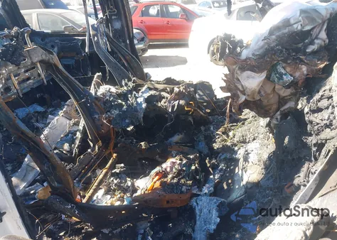 2018 Ford F-150 Xlt z USA, uszkodzony, nr VIN 1FTEW1CB2JKD23754